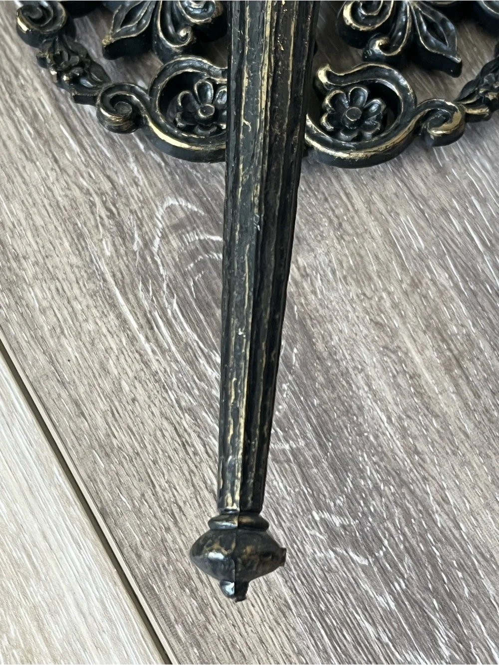 Vintage Homco Black and Gold Ornate Wall Hook Pair